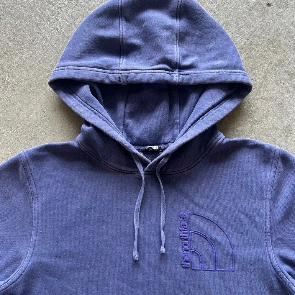 The North Face Sweatshirt Mens Small Purple Logo Hoodie Outdoor Nature Hiking
